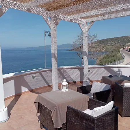 Homestay La Rotonda Sul Mare *