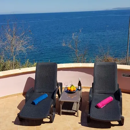 La Rotonda Sul Mare *